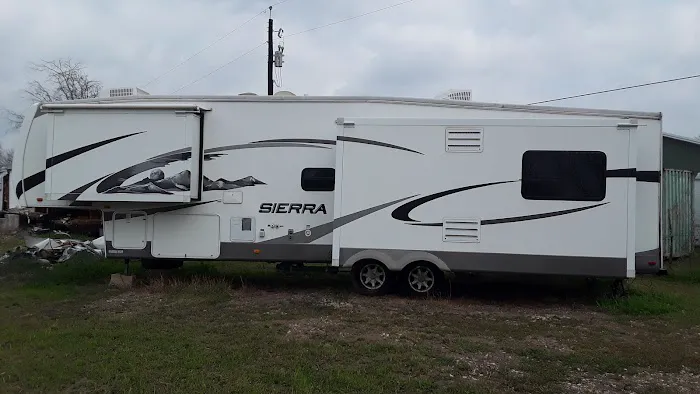 HI-Cotton RV Park Picture 9