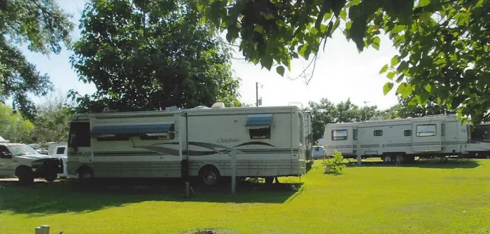 York Creek RV Park Picture 4