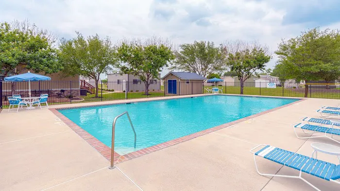 Comal Farms Picture 6