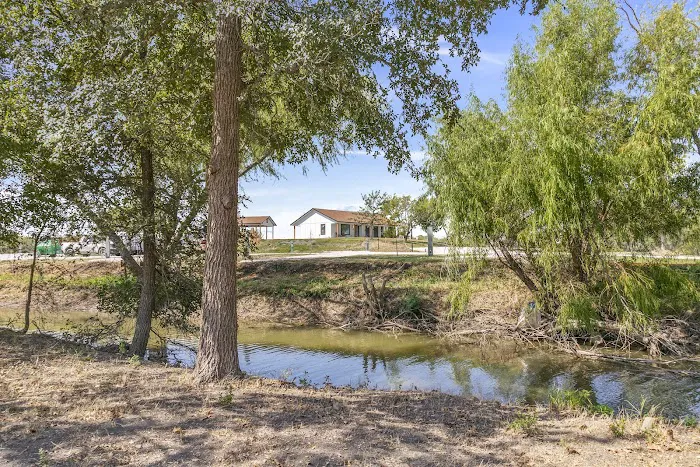 Long Creek RV Park Picture 3