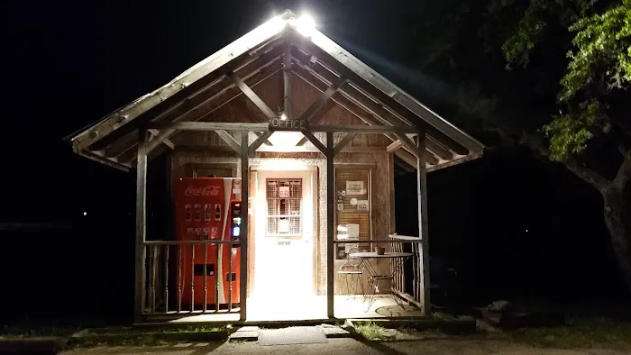 Plum Creek RV Park Picture 3