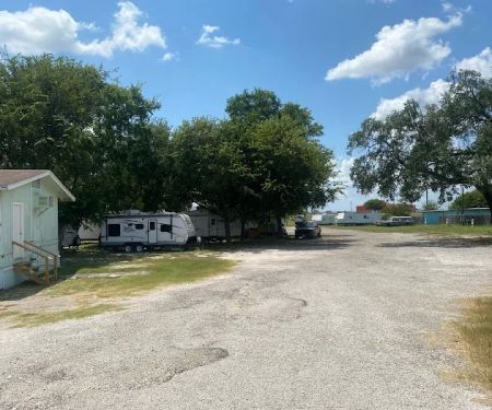Pecan Grove RV Resorts
