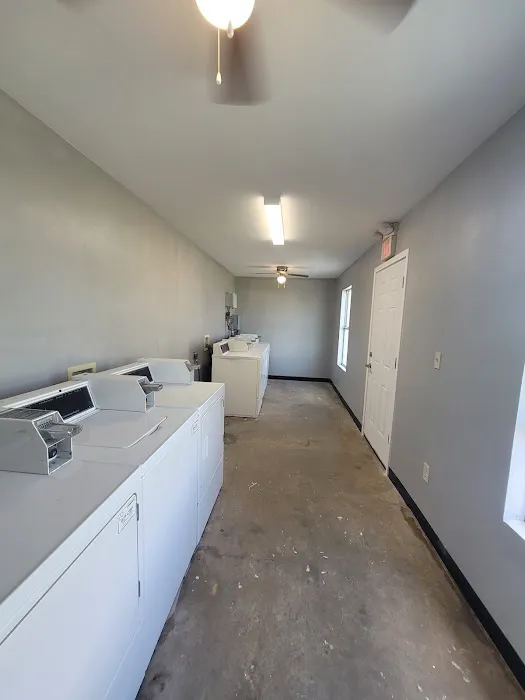 Kenedy Village RV Park Picture 3