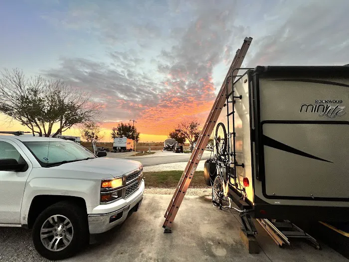 Canyon Trail RV Park Picture 2