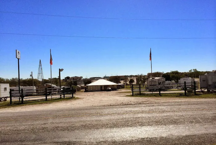 Lonesome Creek RV Resort Picture 10