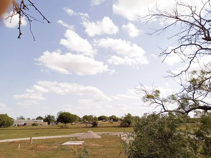 Windmill Heights RV Park Picture 3