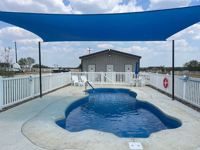 Water View RV Park-San Antonio, Texas Picture 5