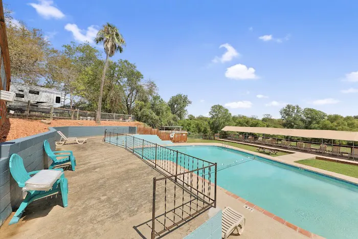 Vista Ridge RV Park Picture 8