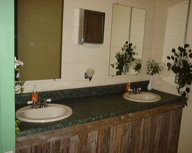 Cactus Country RV Park Picture 6