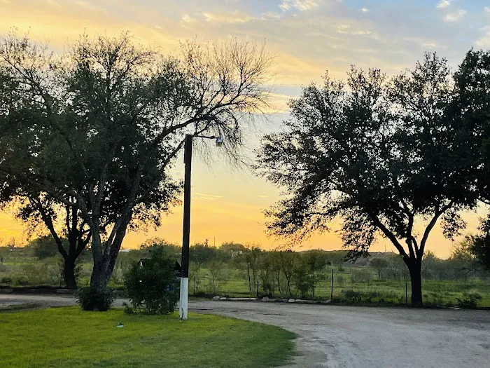 Lake Calaveras Mobile Home Park / RV Community Picture 4