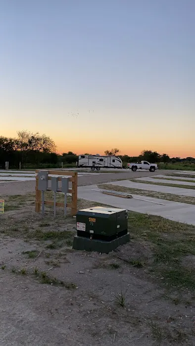Hilltop Acres RV Park - Victoria, TX Picture 2