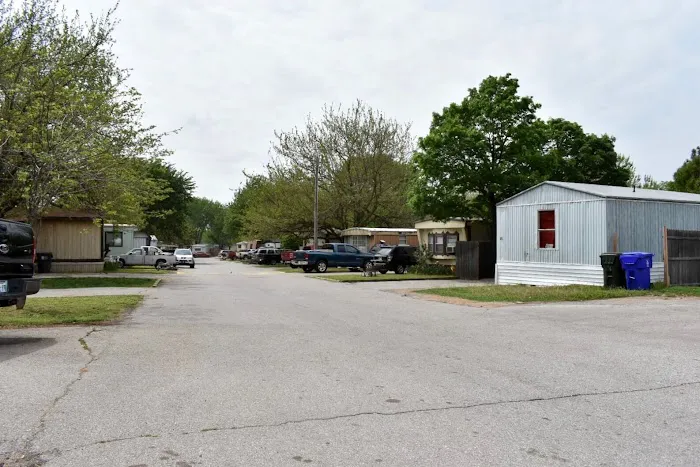 Turtle Creek Community Mobile Home Park Picture 9