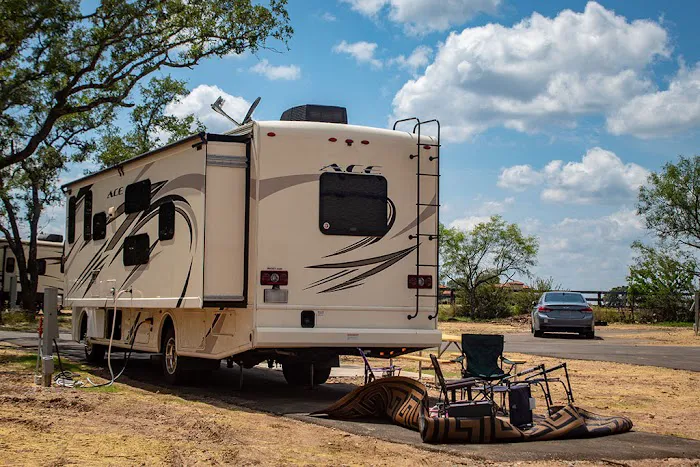 Open Air Spicewood Picture 7