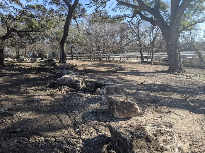 6 Oaks Tiny Home (and RV Park) Picture 7