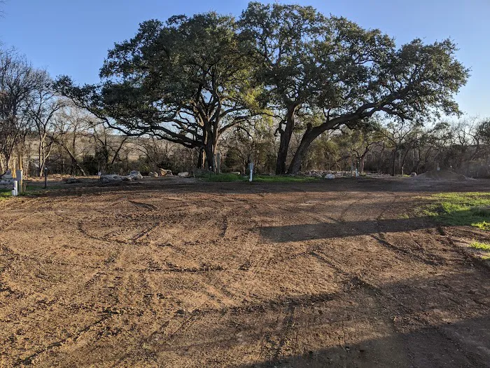 6 Oaks Tiny Home (and RV Park) Picture 8