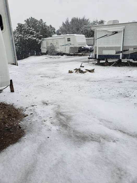 Spicewood Square R.V. Park Picture 3