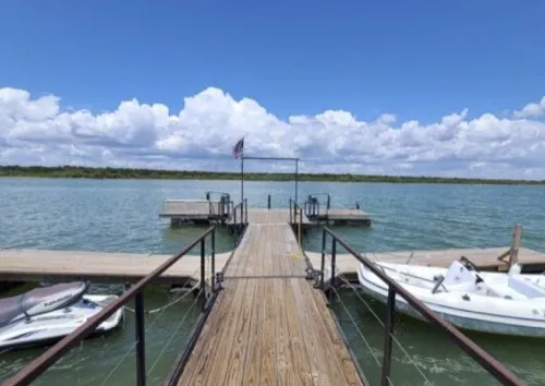 Lake Park Buchanan Picture 5