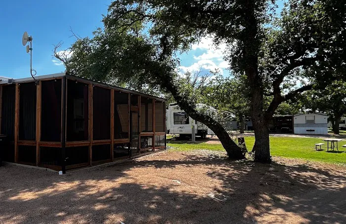 Lake Park Buchanan Picture 6