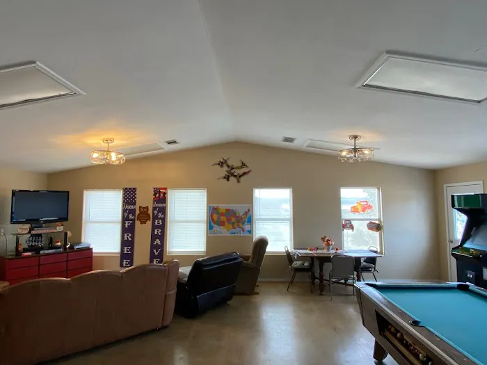 Hi-Line Lake Resort Picture 10