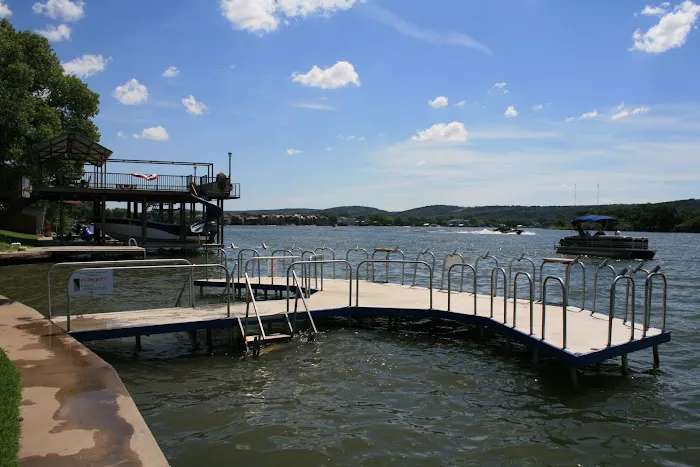 Windmills Lakebum RV Park Picture 8