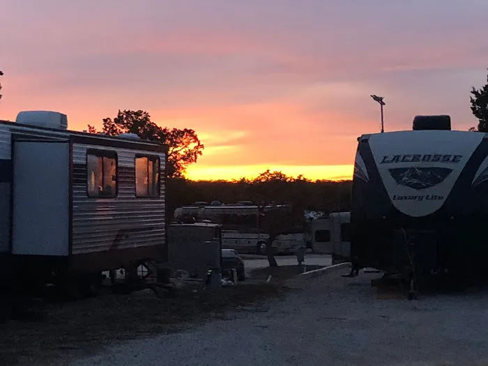 Dobie Valley RV Park Picture 5