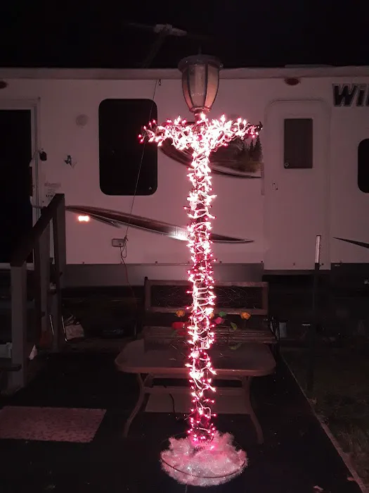 Solid Rock RV Park Picture 9