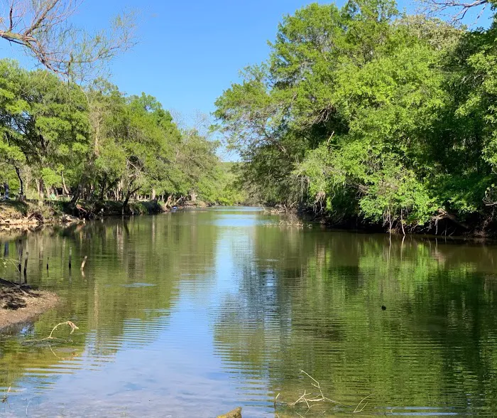 Riverside RV Park Picture 1