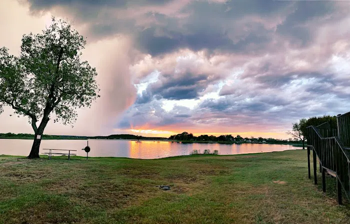 La Mancha Lake Ranch Picture 8