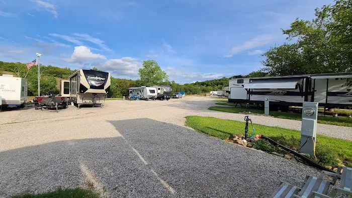 The Cove Rv Park Picture 2