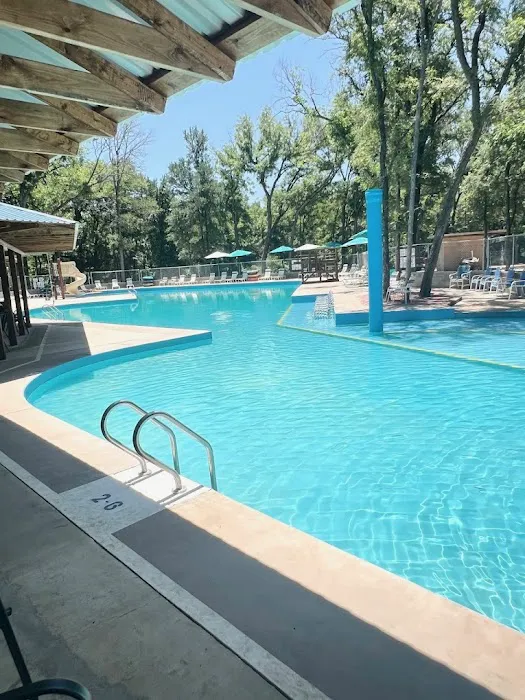 Inez Spring Riverfront RV Park Picture 10