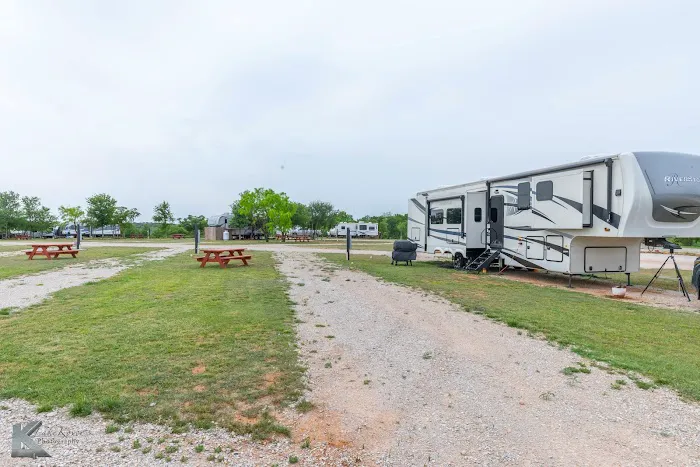 Inez Spring Riverfront RV Park Picture 9