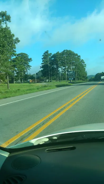 Whispering Pines RV Park Picture 4