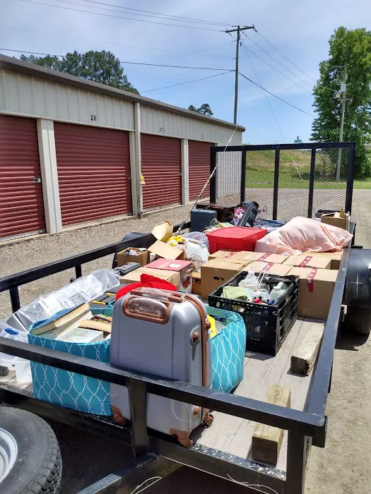 Outdoor Living Center RV Park Picture 7