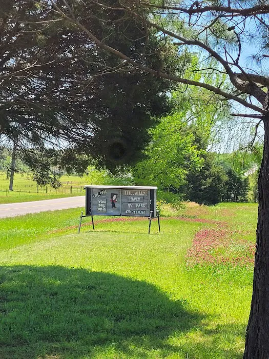 Hillbilly Haven RV Park Picture 8