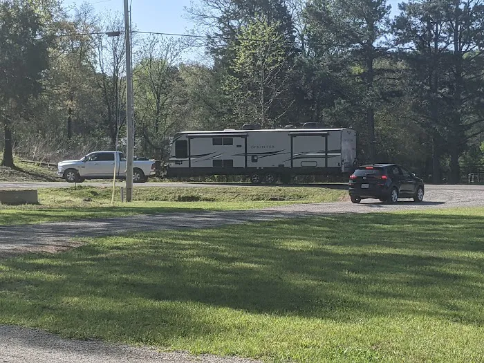 Back In The Ozarks R.V. Park Picture 1