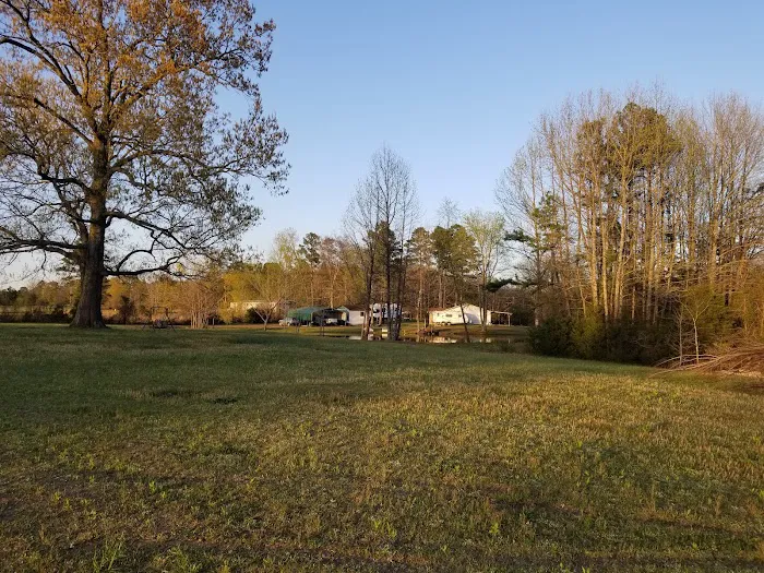 Hickey Town RV Park Picture 8