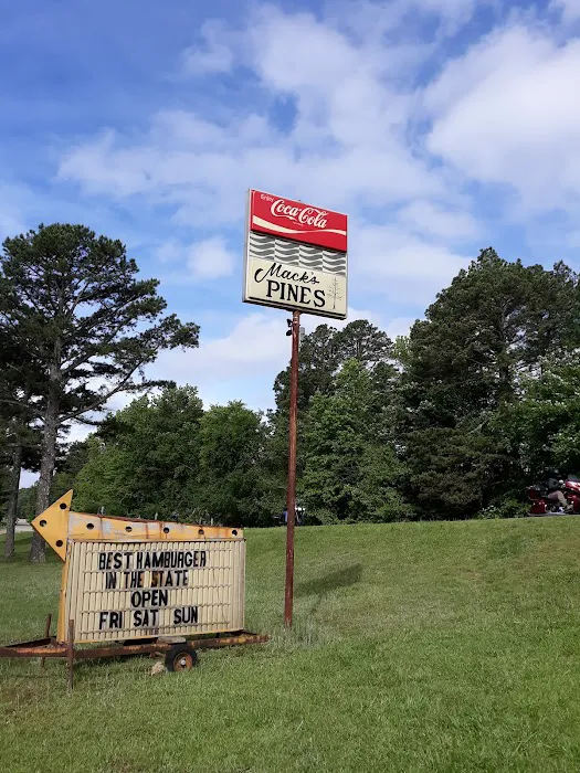 Mack's Pines Picture 3