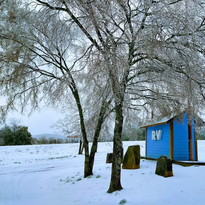 Lamar R.V. Park Picture 10