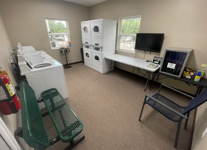 Searcy RV Living Picture 5