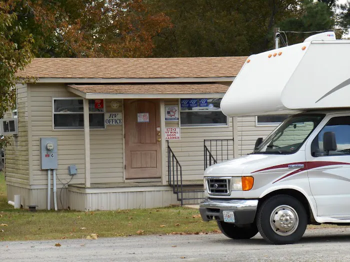 Searcy RV Resort Picture 7