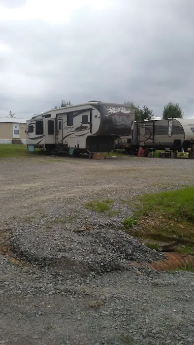 Sunshine Meadows RV Park Picture 4