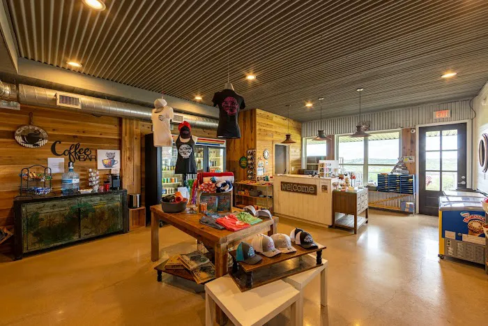 Buddy's Backyard RV Resort Picture 9