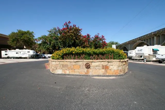 River Ranch RV Resort Picture 1
