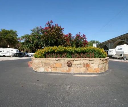 River Ranch RV Resort