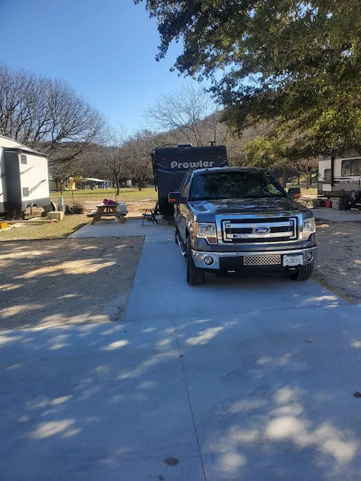 Soggy Dollar Camp Picture 3