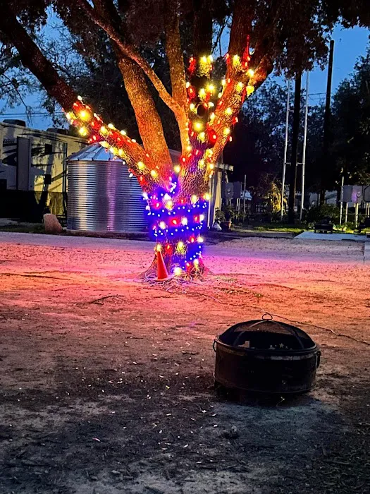 Soggy Dollar Camp Picture 6