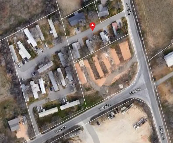 Creekside Crossing Mobile Home Community Picture 6