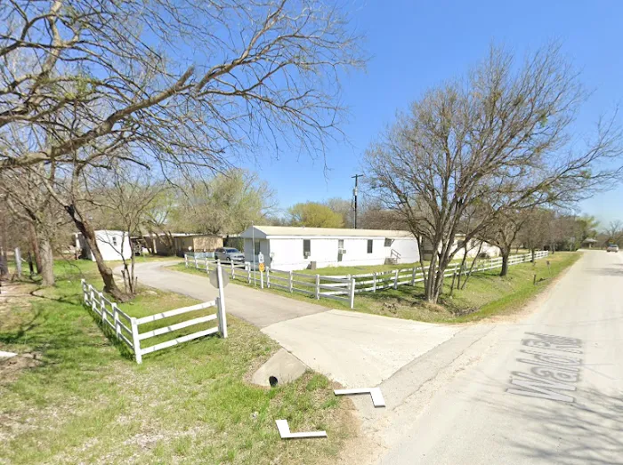 Creekside Crossing Mobile Home Community Picture 4