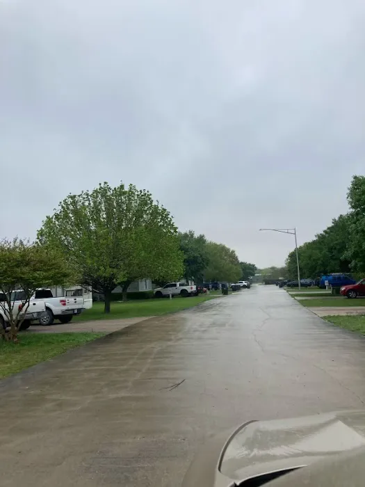 Brookfield Estates & Self-Storage Picture 4