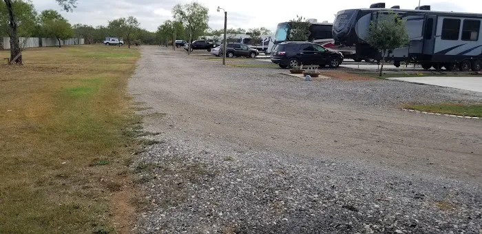 Country Living RV Park Resort Picture 2